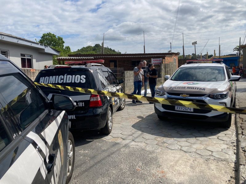 Professora foi assassinada na manh&atilde; desta quinta-feira (24) – Foto: Osvaldo Sagaz/NDTV