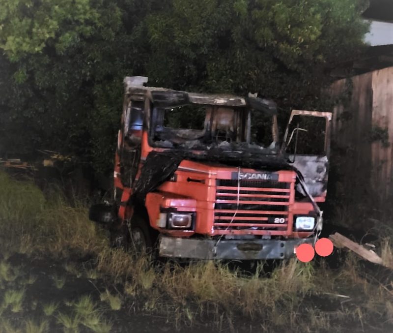 O fato ocorreu por volta das 23h30, na Avenida Dom Pedro II, em Lages, na Serra catarinese. – Foto: CBMSC/Divulga&ccedil;&atilde;o/ND