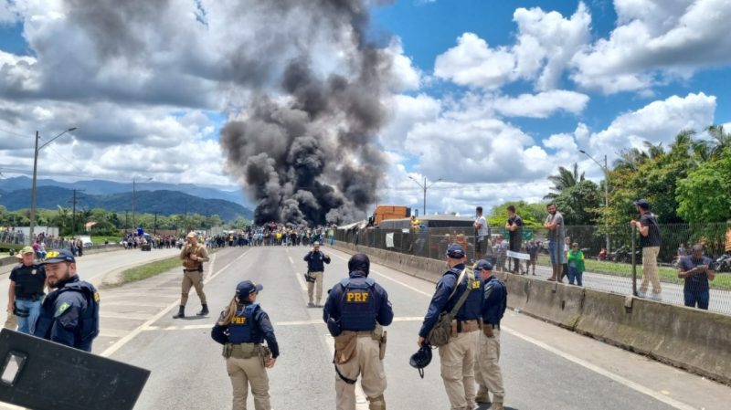 Ap&oacute;s cinco dias de manifesta&ccedil;&atilde;o, bloqueios chegam ao fim nas rodovias federais – Foto: PRF/Divulga&ccedil;&atilde;o/ND