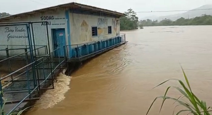 Chuva deixou famílias desalojadas