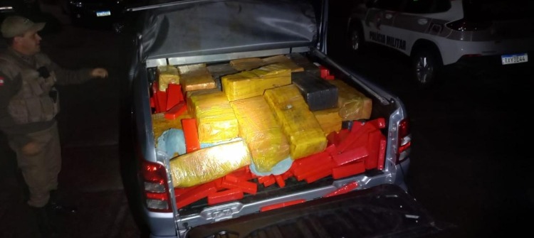 Cerca de 550 kg de droga foram apreendidos – Foto: PM/Divulga&ccedil;&atilde;o