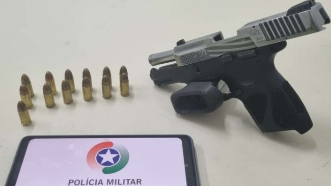 Arma foi apreendida com o parente da v&iacute;tima de homic&iacute;dio – Foto: Divulga&ccedil;&atilde;o/ND
