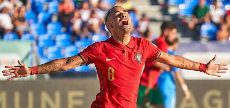 B&ecirc; Martins recebia sal&aacute;rio em carnes – Foto: Beach Soccer World/Divulga&ccedil;&atilde;o