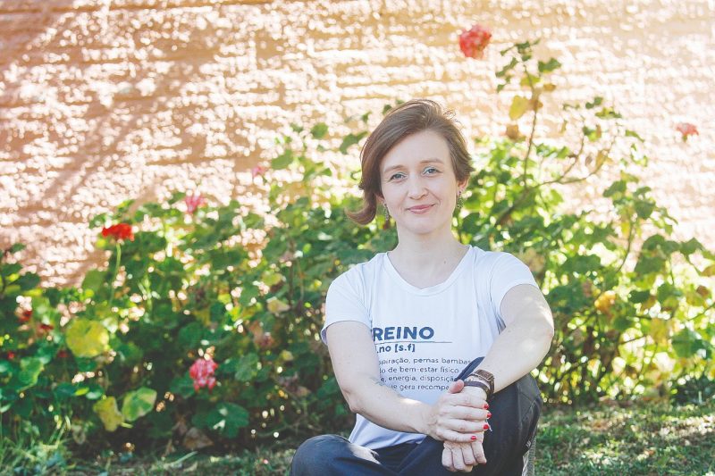 Bruna Braun Azambuja diz cursar fisioterapia deixou claro a import&acirc;ncia de exerc&iacute;cios f&iacute;sicos para o cora&ccedil;&atilde;o – Foto: Leo Munhoz/ND