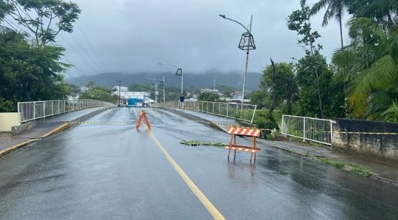 Ponte foi interditada em Timbó devido ao movimento de terra – Foto: Divulgação/Prefeitura de Timbó/ND