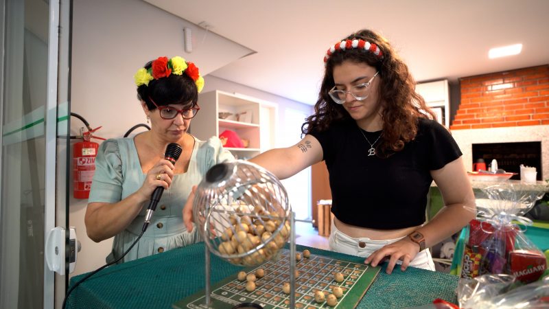 Al&eacute;m do atendimento a idosos, foram tamb&eacute;m abrangidos pela iniciativa os p&uacute;blicos adolescentes e adultos, especialmente mulheres – Foto: Divulga&ccedil;&atilde;o