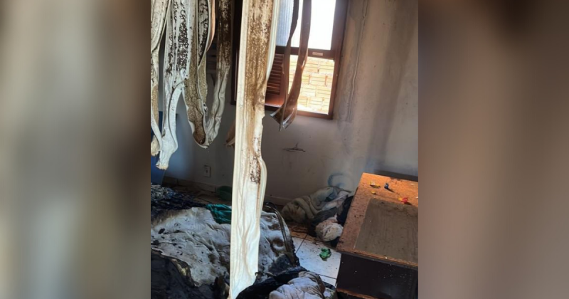 Mulher acorda com cheiro de fuma&ccedil;a em SC e descobre que filho tentou incendiar resid&ecirc;ncia – Foto: PM/Divulga&ccedil;&atilde;o/ND