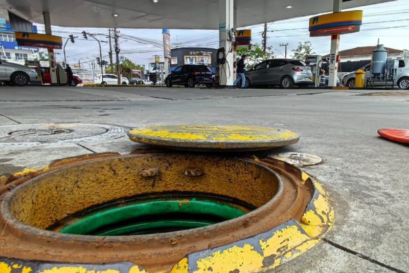 Depois de ficar com 95% dos postos sem combust&iacute;vel, Joinville come&ccedil;a a normalizar abastecimento – Foto: Jonathan Rocha/NDTV