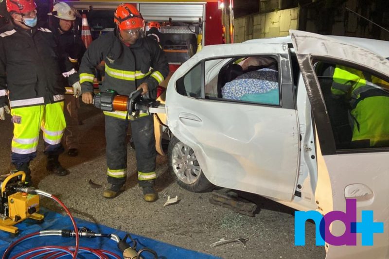 Acidente aconteceu na noite de ter&ccedil;a-feira (15), em Pirabeiraba – Foto: Ricardo Alves/NDTV