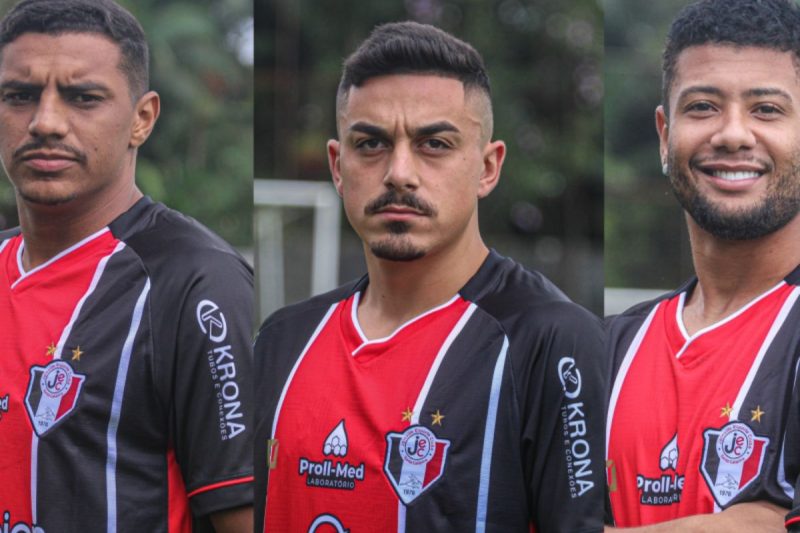 Laterais e atacante s&atilde;o os primeiros refor&ccedil;os confirmados do JEC para o Campeonato Catarinense – Foto: Gustavo Mej&iacute;a/JEC/Divulga&ccedil;&atilde;o