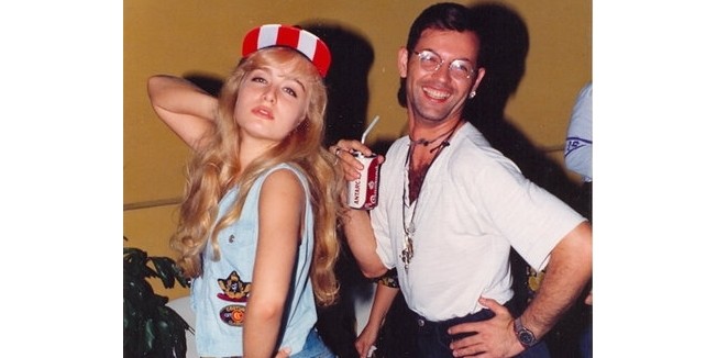 Ang&eacute;lica e Dic&eacute;sar, em foto publicada no Twitter de Luciano Huck – Foto: Reprodu&ccedil;&atilde;o