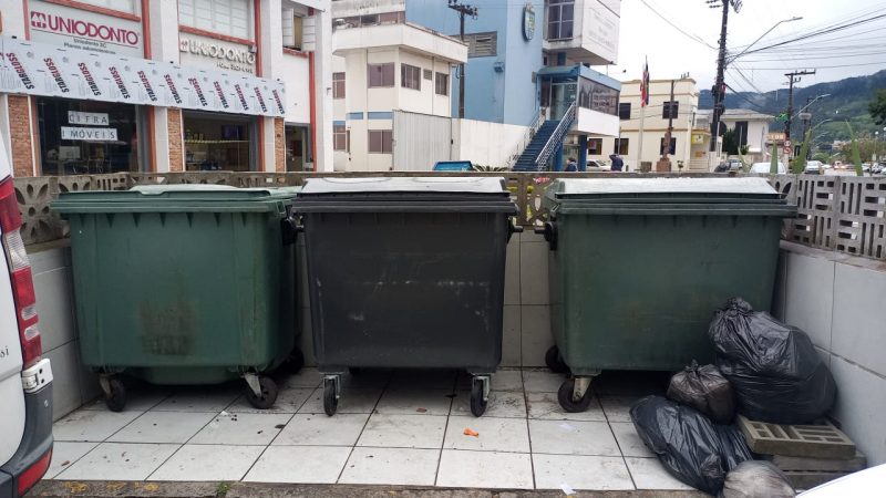 Coleta de lixo é interrompida em Rio do Sul