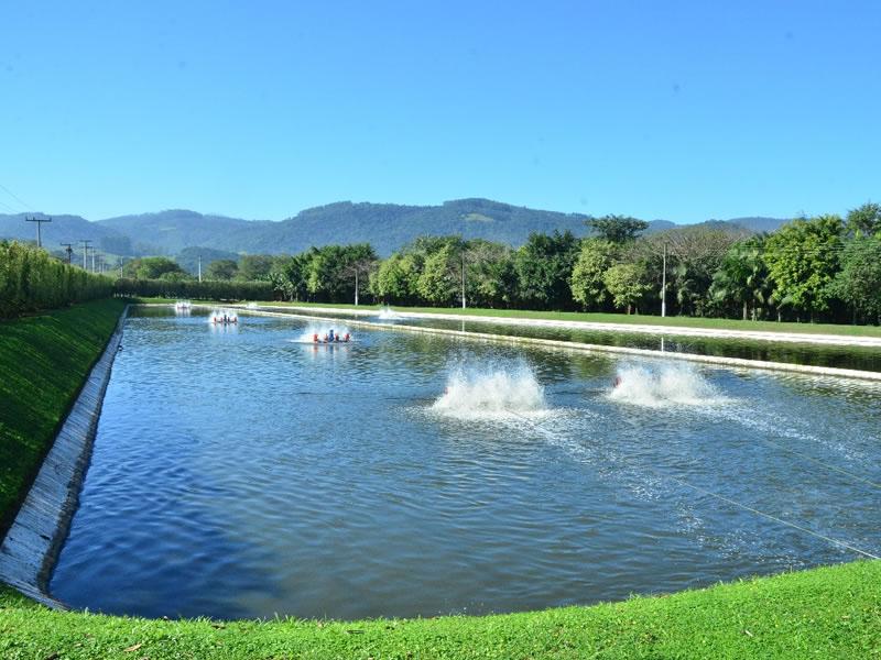 Em S&atilde;o Ludgero a rede de esgoto tratado &eacute; uma das melhores do pa&iacute;s e cobra quase a metade da tarifa de cidades como Crici&uacute;ma. – Foto: Divulga&ccedil;&atilde;o