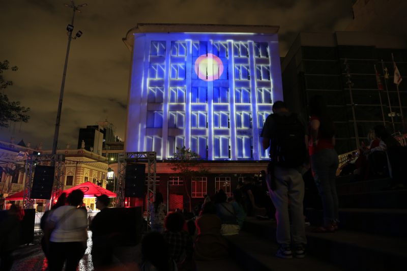 We Light Floripa foi idealizado para ser uma grande exibi&ccedil;&atilde;o a c&eacute;u aberto de obras de arte que usam novas m&iacute;dias como suporte – Foto: Anderson Pedro da Silva/Ilha Sul V&iacute;deo/ND