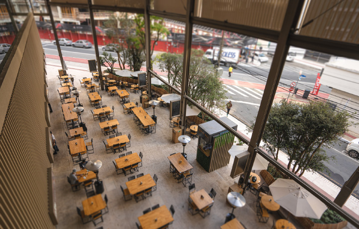 Espa&ccedil;o conta com diversas op&ccedil;&otilde;es de gastronomia – Foto: PZ Ecomall/Reprodu&ccedil;&atilde;o/ND