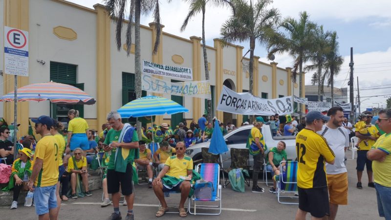 Muita gente em Itajaí neste domingo (13). – Foto: Fabiane Souza/Divulgação ND