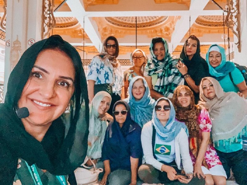 Leila Martinez &eacute; guia brasileira e mora no Catar h&aacute; dez anos – Foto: Leila Martinez/Arquivo pessoal