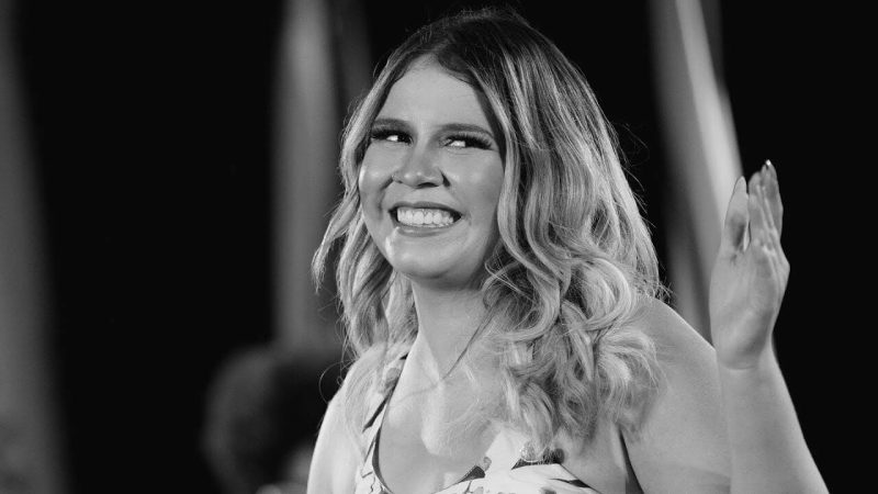 Como a família vem lidando com a perda prematura de Marília Mendonça