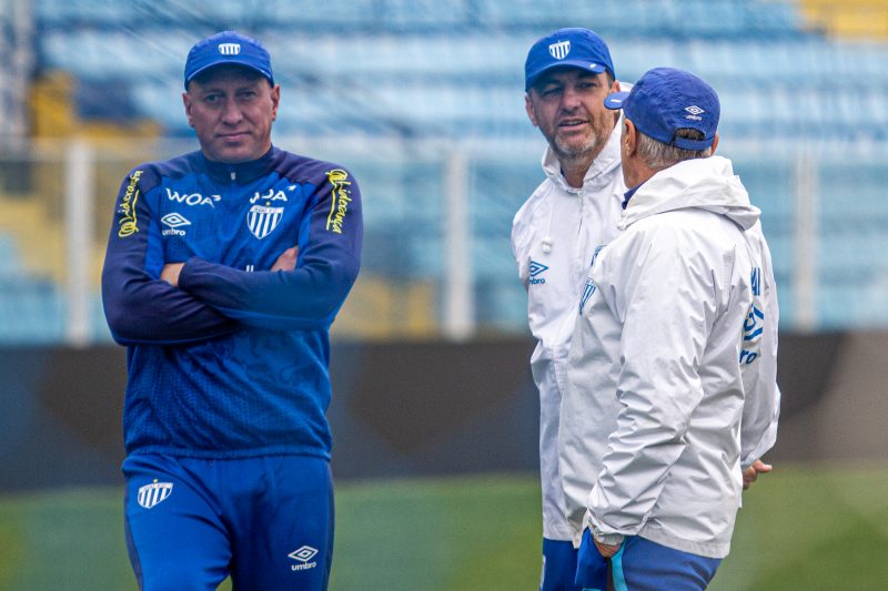 Marquinhos e Fabr&iacute;cio Bento comandam o Ava&iacute; nesta reta final – Foto: Leandro Boeira/Ava&iacute; F.C/ND