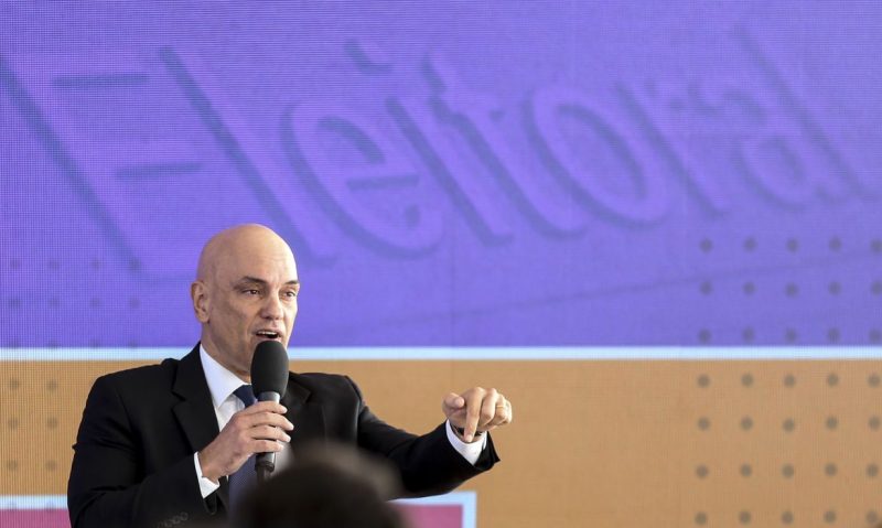 O presidente do Tribunal Superior Eleitoral, Alexandre de Moraes, durante coletiva de imprensa no Centro de Divulga&ccedil;&atilde;o das Elei&ccedil;&otilde;es. – Foto: Valter Campanato/Ag&ecirc;ncia Brasil/ND