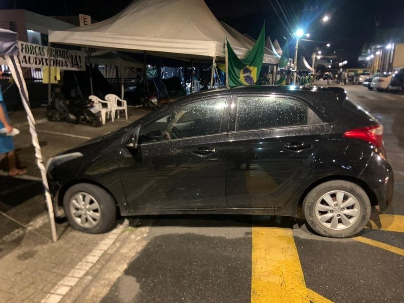 Motorista teria invadido local em que manifestantes estavam – Foto: Pol&iacute;cia Militar Itaja&iacute;/Reprodu&ccedil;&atilde;o/ND