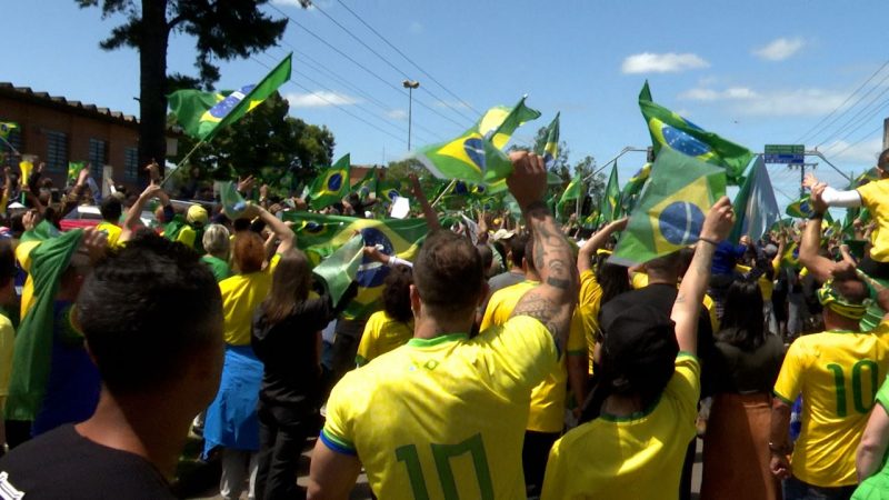 Manifestantes est&atilde;o nas ruas desde o resultado do segundo turno das elei&ccedil;&otilde;es deste ano. CDL de Crici&uacute;ma se posiciona – Foto: Leo Martins/NDTV/Divulga&ccedil;&atilde;o