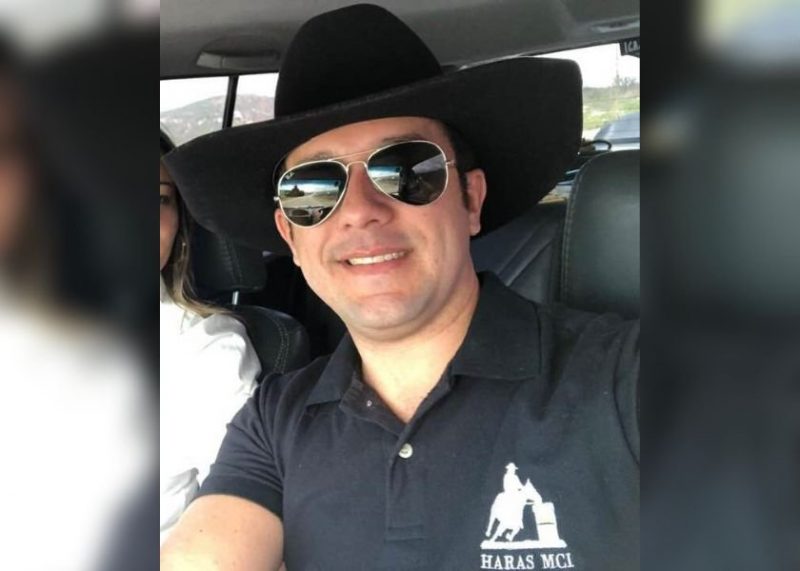 Patriota do Caminh&atilde;o: &eacute; assim que Junior ficou conhecido, mas recha&ccedil;a a fama – Foto: Reprodu&ccedil;&atilde;o