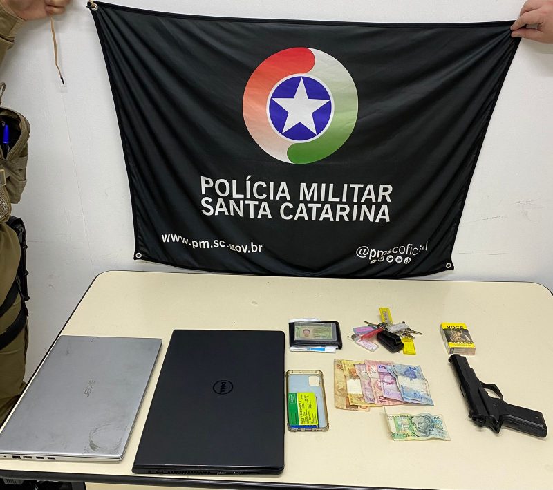 Homem foi presos duas vezes em menos de uma semana em Blumenau – Foto: Divulga&ccedil;&atilde;o/Pol&iacute;cia Militar/ND