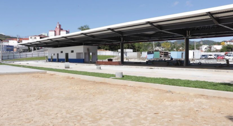 O Terminal Oeste tamb&eacute;m oferecer&aacute; &agrave; comunidade uma &aacute;rea de lazer com pista de skate, pet place e playground – Foto: Divulga&ccedil;&atilde;o