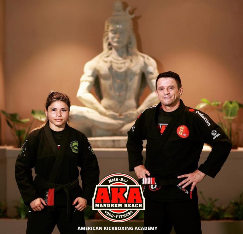 Aluna e Mestre: Sil e Wado v&atilde;o representar Bigua&ccedil;u no Jiu-Jitsu do JASC 2022 em Rio do Sul – Foto: divulga&ccedil;&atilde;o