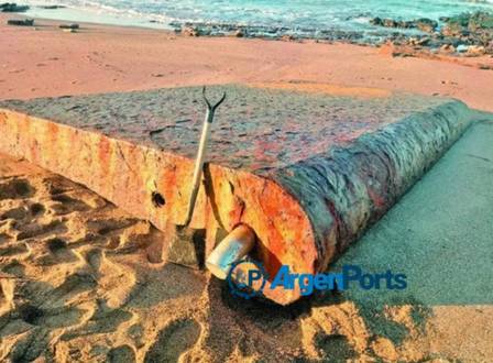 Parte da embarca&ccedil;&atilde;o encontrada – Foto: Divulga&ccedil;&atilde;o/ND