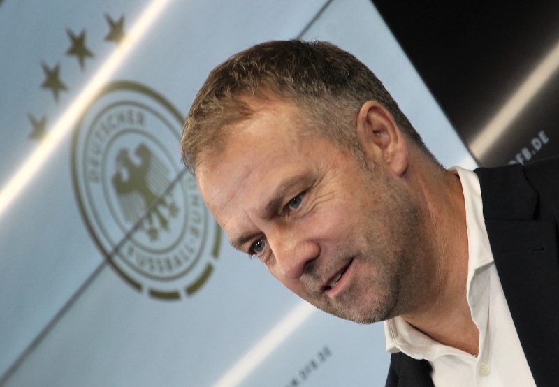 Hans-Dieter Flick convocou a Alemanha nesta manhã para a Copa do Mundo