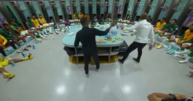 Técnico da Arábia Saudita agita vestiário antes de virada