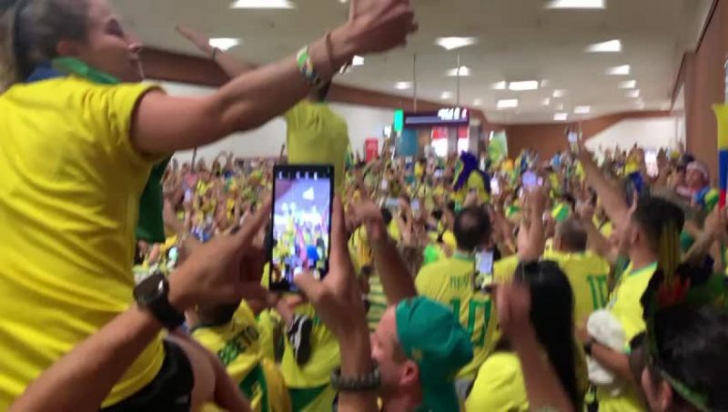 Torcida brasileira faz a festa nas ruas do Catar – Foto: Reprodu&ccedil;&atilde;o/Internet/ND