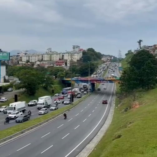 Final de semana chegando e o tr&acirc;nsito na Grande Florian&oacute;polis j&aacute; amanheceu intenso nesta sexta-feira (11) – Foto: Ricardo Pastrana/GMF/Divulga&ccedil;&atilde;o/ND