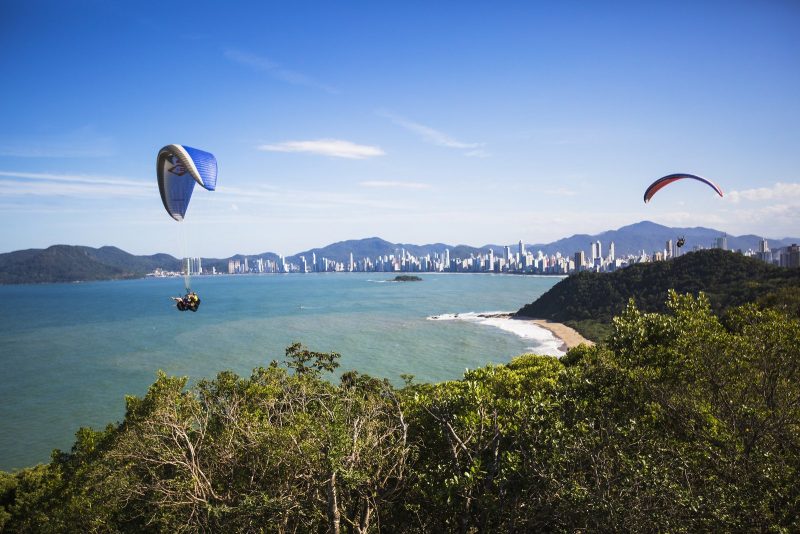 Trilha da Praia da Solidão até o Farol da Ponta das Cabeçudas em Itajaí -  SC #trilhas #itajai 