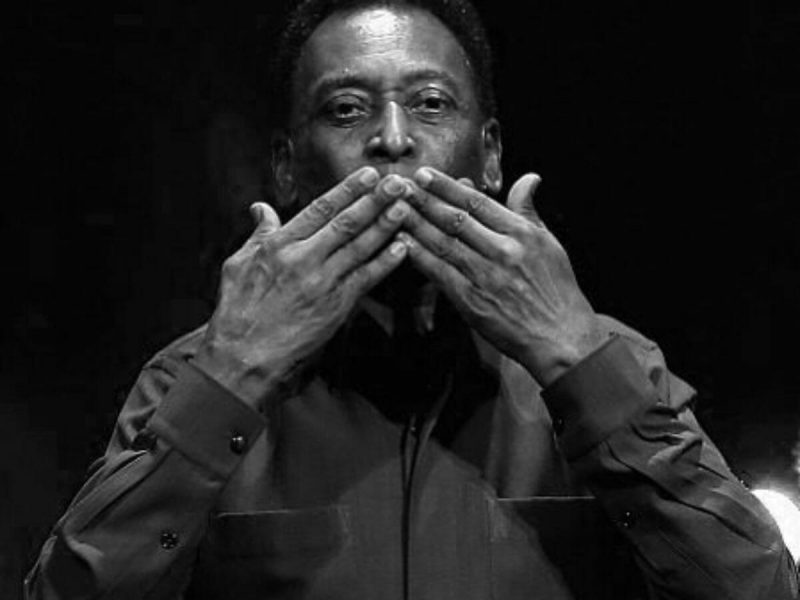 Blumenau ter&aacute; est&aacute;dio ‘Rei Pel&eacute;’ para homenagear o ex-jogador – Foto: Divulgac&atilde;o/Observat&oacute;rio dos Famosos/Reprodu&ccedil;&atilde;o/ND