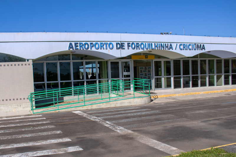O aeroporto Diom&iacute;cio Freitas de Crici&uacute;ma/Forquilhinha est&aacute; fora de opera&ccedil;&otilde;es. – Foto: Arquivo