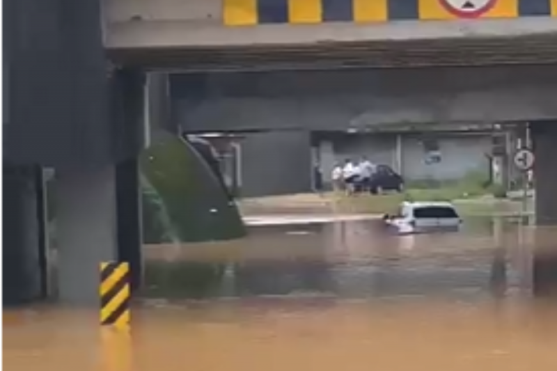 Florianópolis Decreta Situação De Emergência Após Impactos Da Forte Chuva Por Toda A Cidade 
