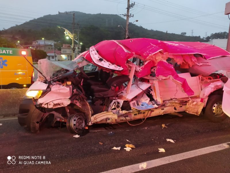 O motorista continua internado – Foto: PRF/Divulga&ccedil;&atilde;o/ND