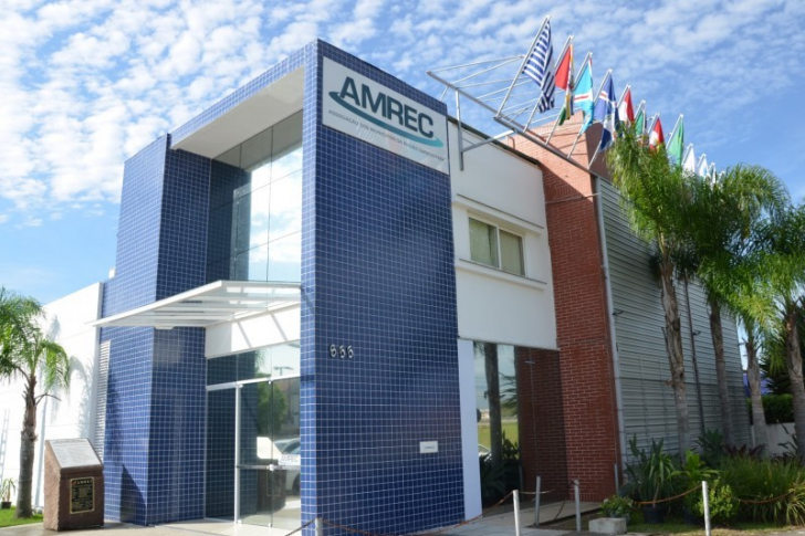 Reuni&atilde;o entre os colegiados de Turismo e Cultura ocorreu na sede da Amrec – Foto: Divulga&ccedil;&atilde;o/Amrec