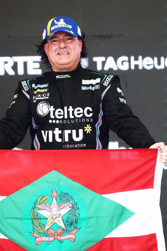 André Gaidzinski acumulou 15 trof&eacute;us na temporada 2022 e terminou ano como vice-campe&atilde;o da categoria Rookie na Sprint Challenge Endurance – Foto: Luca Bassani / Porsche Cup Brasil