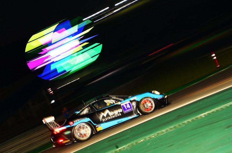 Melhor ano: Andr&eacute; Gaidzinski termina como vice-campe&atilde;o da categoria Rookie na Sprint Challenge Endurance – Foto: Luca Bassani / Porsche Cup Brasil