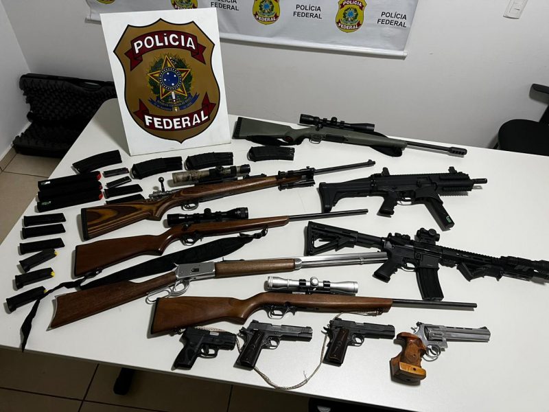 The Federal Police seized 29 weapons and more than 7,000 rounds of ammunition in an operation last Thursday - Photo: Federal Police/Disclosure/ND
