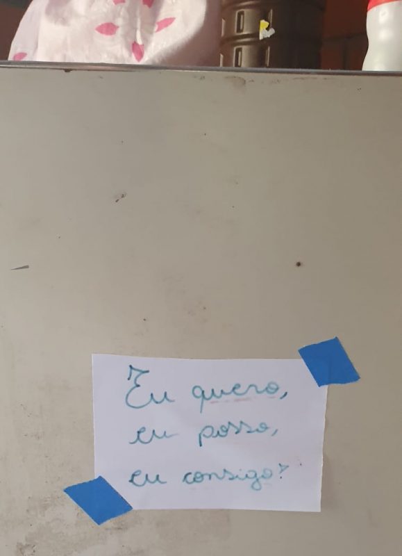 Homem deixava bilhetes com amea&ccedil;as pela casa da ex-companheira – Foto: Daniela Meller/Portal Alexandre Jos&eacute;/ND