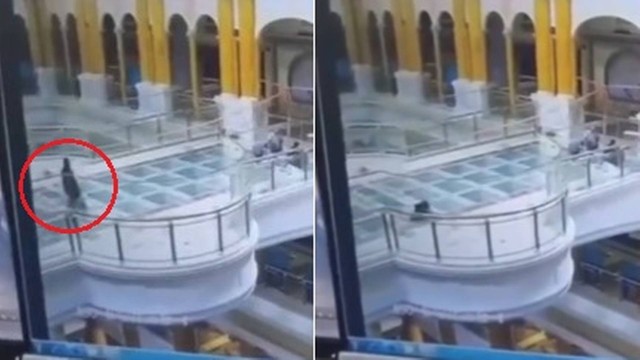 Oper&aacute;rio morre ao cair em peda&ccedil;o faltando em piso de vidro de shopping na China – Foto: Reprodu&ccedil;&atilde;o/Twitter