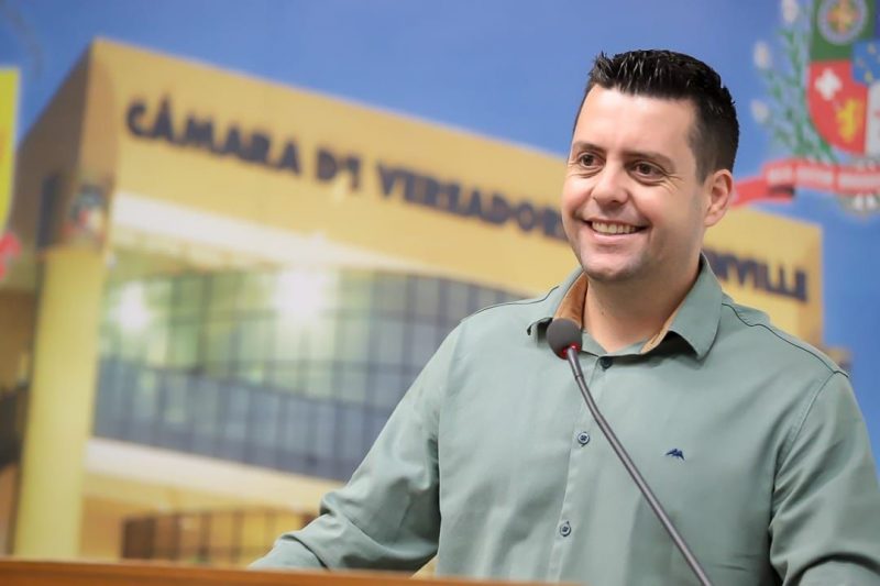 Diego Machado (PSDB), 35 anos, &eacute; administrador de empresas. – Foto: C&acirc;mara de Vereadores de Joinville/Divulga&ccedil;&atilde;o/ND