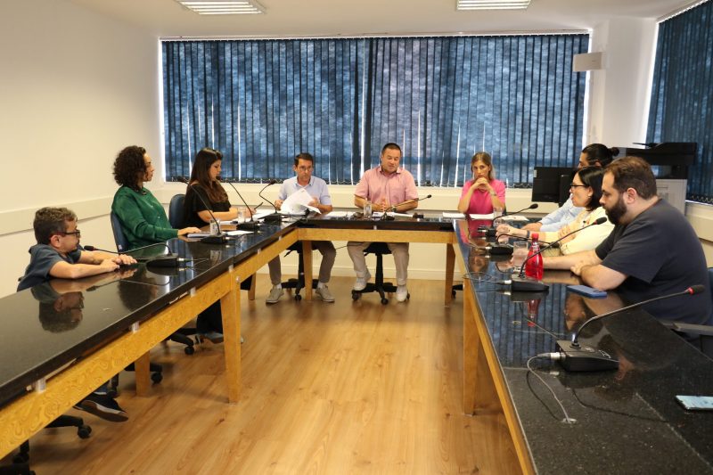 Vereador Di&aacute;cono Ricardo (ao centro) vai presidir o Conselho de &Eacute;tica; escolha foi em reuni&atilde;o no in&iacute;cio da tarde desta quarta-feira (14) – Foto: Divulga&ccedil;&atilde;o/ND