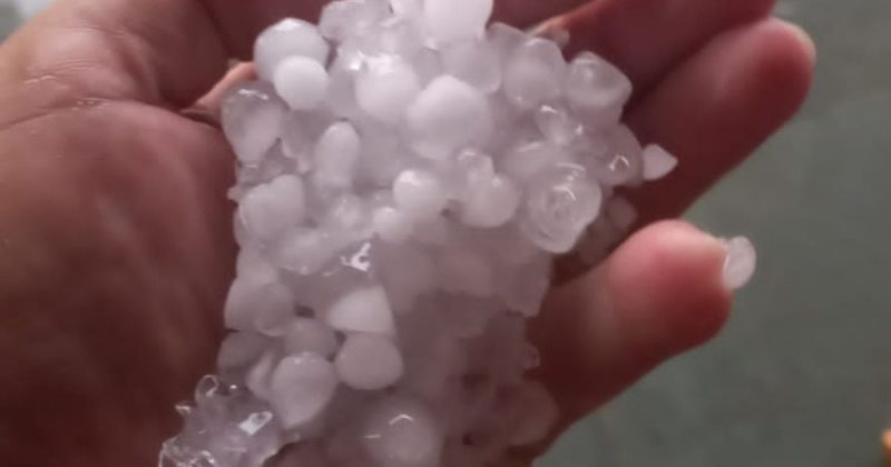 Chuva de granizo cai em S&atilde;o Jo&atilde;o Batista e destelha casas – Foto: Gel Lara/Divulga&ccedil;&atilde;o/ND