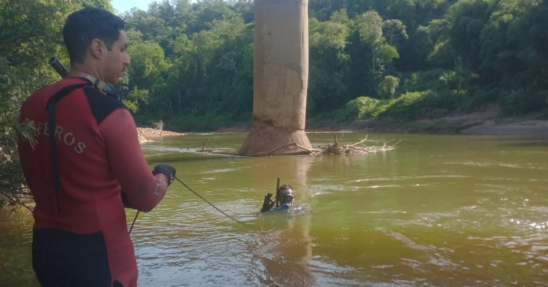 Corpo de adolescente que desapareceu ao tentar atravessar rio em Orleans &eacute; localizado – Foto: CBM/Divulga&ccedil;&atilde;o/ND